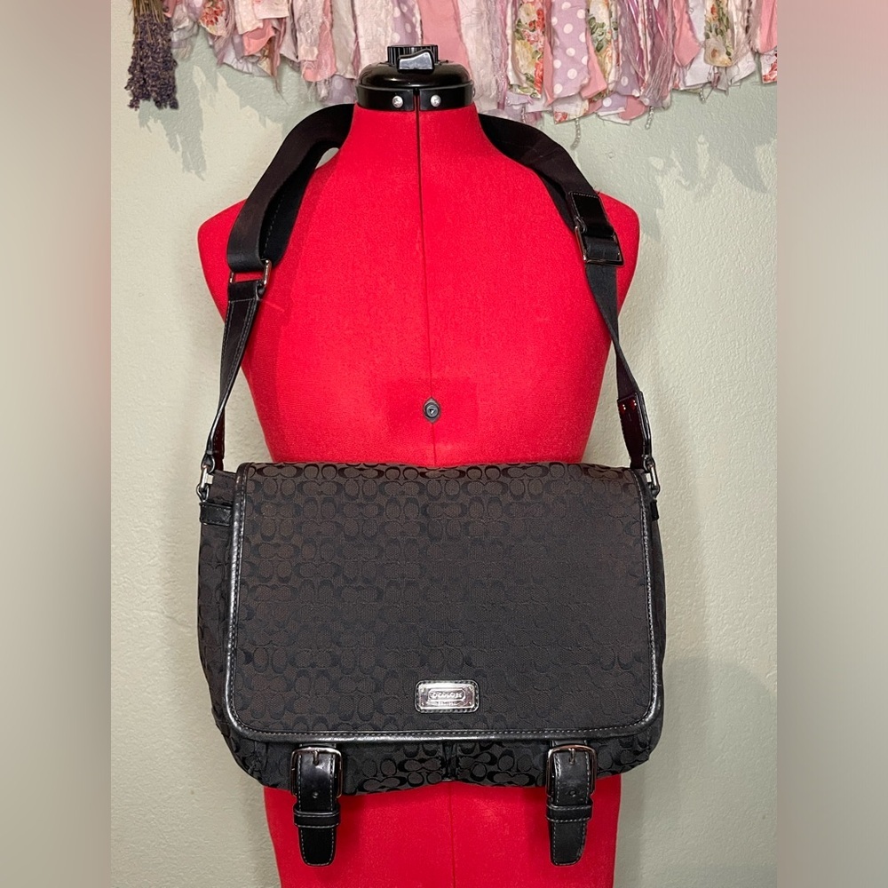 Coach messenger bag